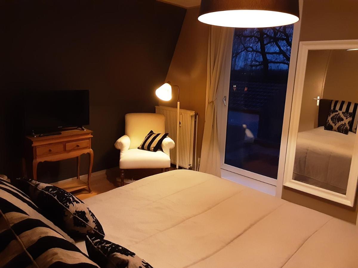 סלאוס Villa Commune Poldersview מראה חיצוני תמונה